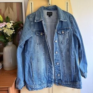 AYR Denim Jacket Size M 💙